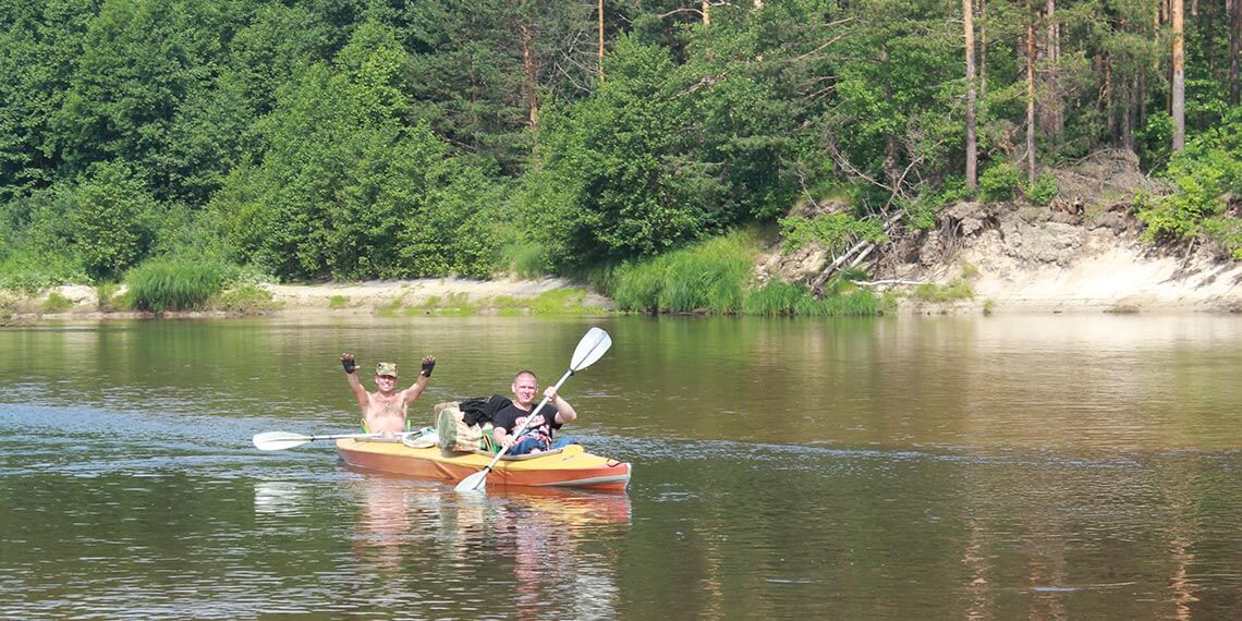 Сплавляются по Керженцу 45 дня на байдарках